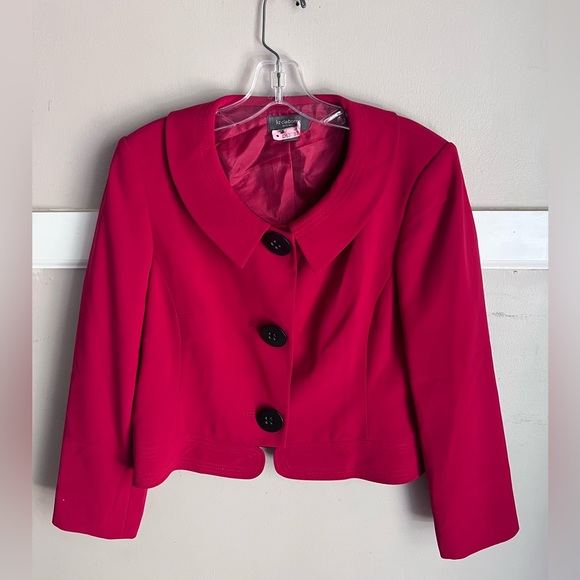 Liz Claiborne Jackets & Blazers - Liz Claiborne Bright Fuchsia Cropped Blazer